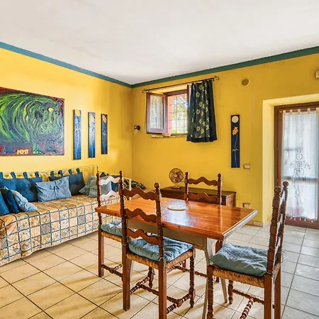 Il Grappolo E La Rosa Apartment