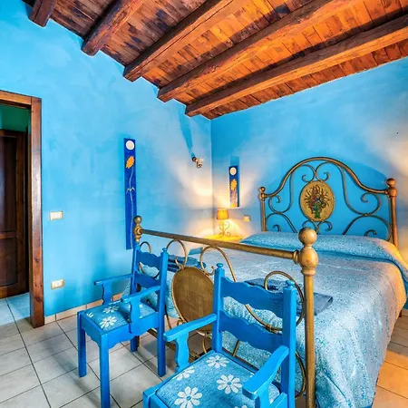 Il Grappolo E La Rosa Apartment