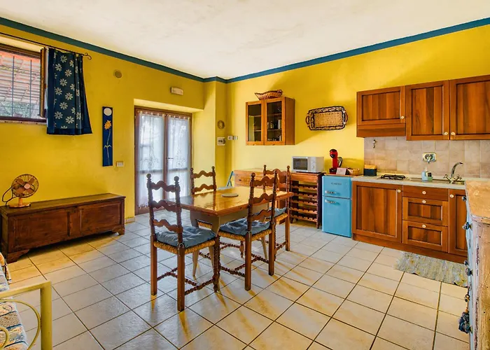 Il Grappolo E La Rosa Apartment *