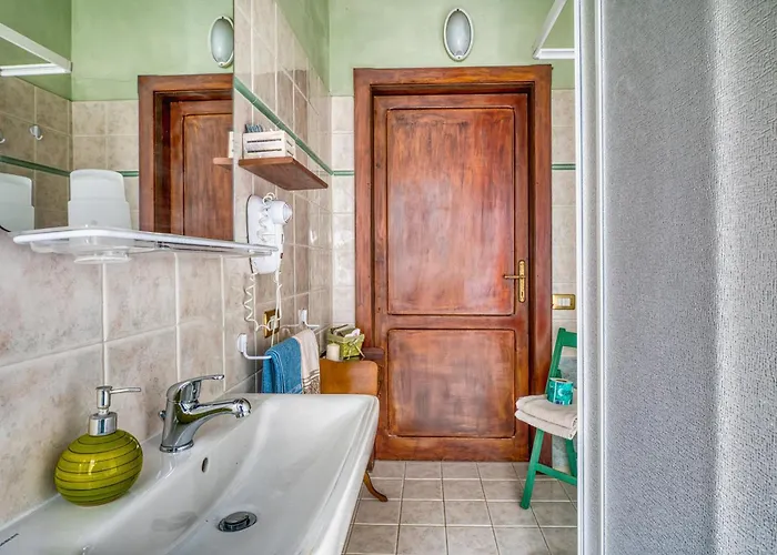 Il Grappolo E La Rosa * Montefalco