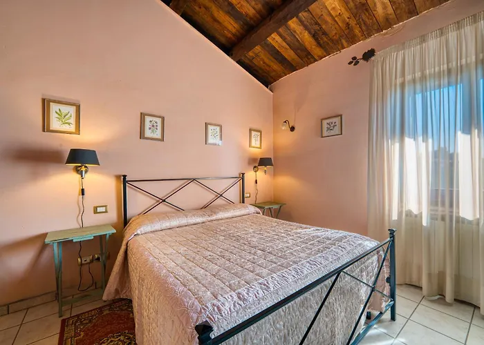 Il Grappolo E La Rosa Apartment *